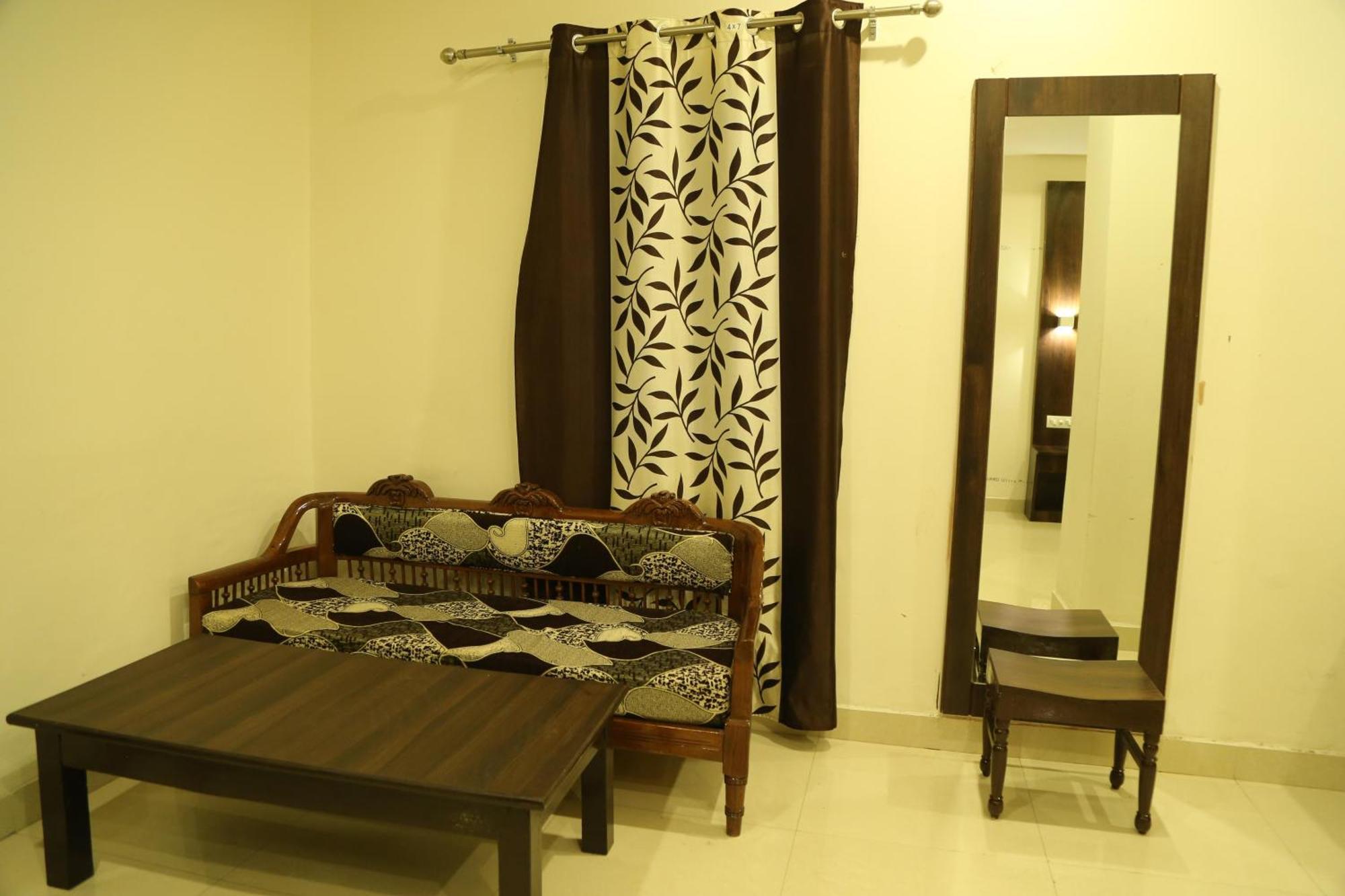 Hotel Krishna Palace Udaipur Dış mekan fotoğraf