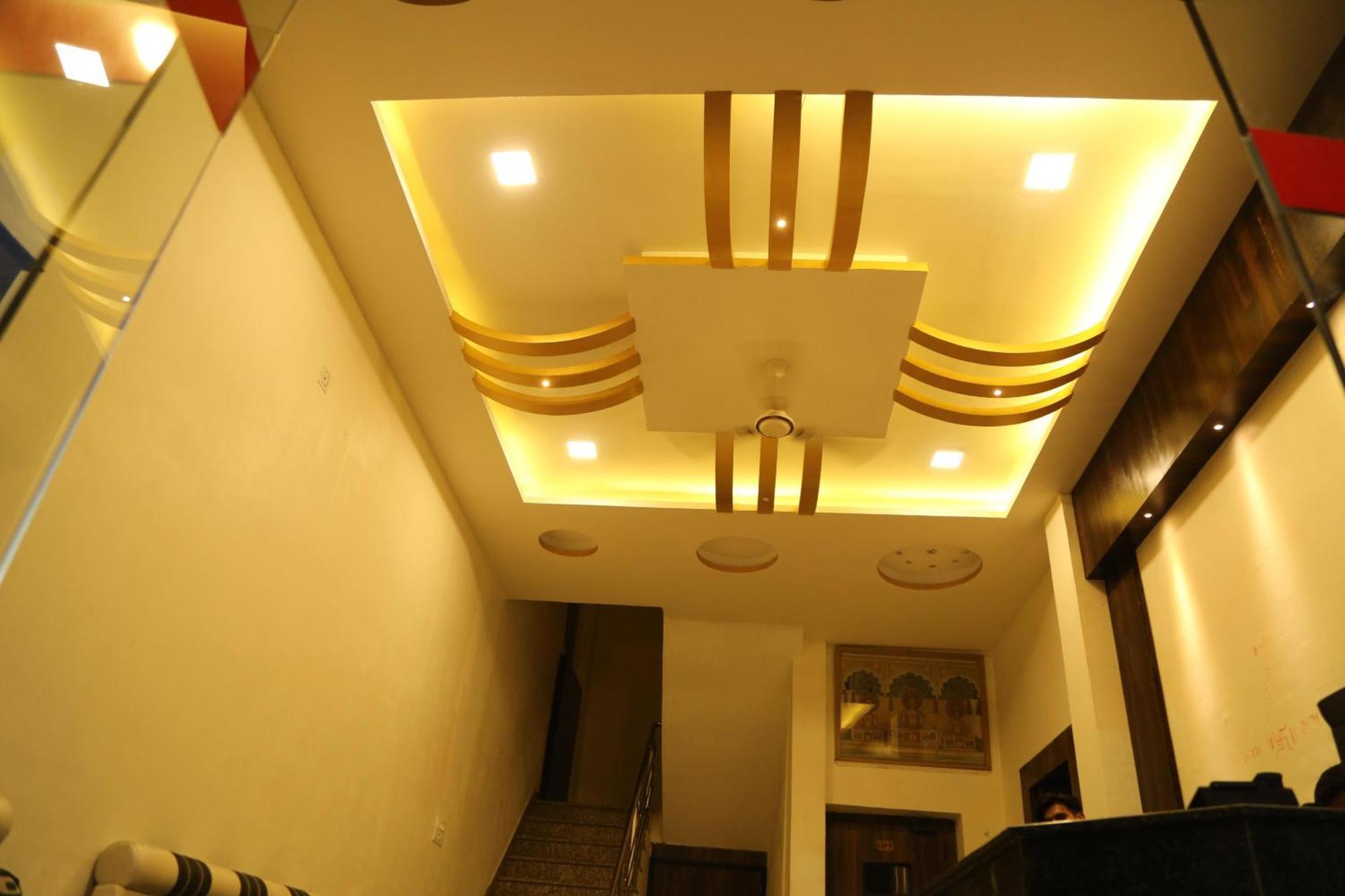 Hotel Krishna Palace Udaipur Dış mekan fotoğraf